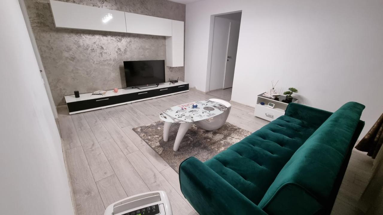 Stone Bridge Apartment Iasi Luaran gambar